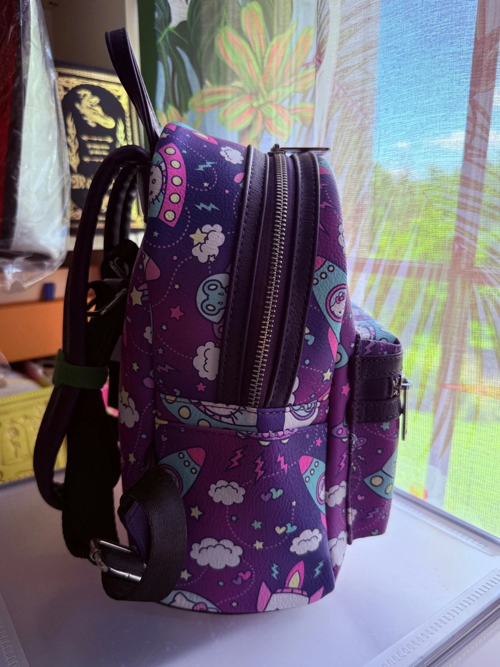 Loungefly Sanrio Hello Kitty mini backpack